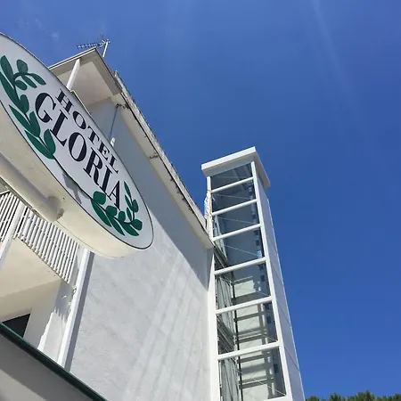Gloria