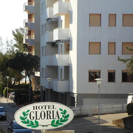 Gloria ליגננו סביאדורו